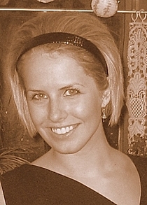 Lindsey Toth