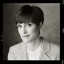 Dr. Leslie Pratch
