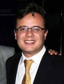 Juan P Morris