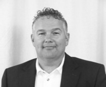 Robert Watts