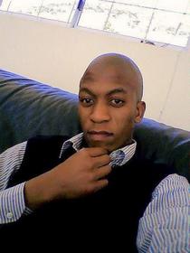 Akhona Mbenyana