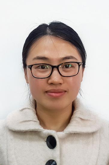 李 萍